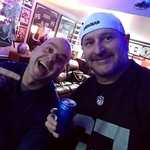 Meet your Posher, Athan